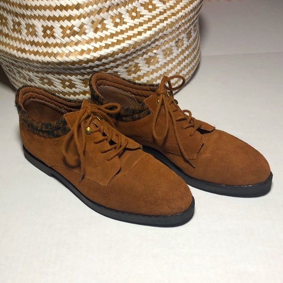 GH Bass & Co. Donahue Women’s Suede Oxford Shoes 8 - Picture 3 of 11